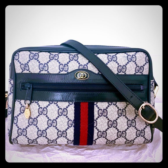 Gucci Handbags - GUCCI vintage blue GG ophidia supreme camera bag